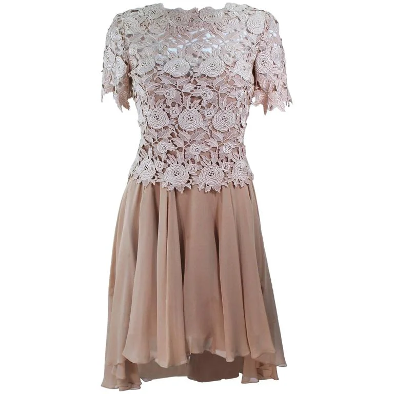Exclusive Online Offer TRAVILLA Floral Lace Cocktail Dress with Chiffon Skirt Size 4-6