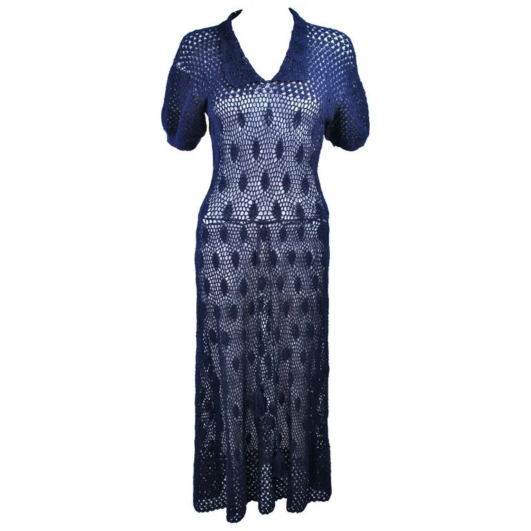 Unmissable Offer VINTAGE Circa 1950s Navy Blue Crochet Knit Dress Size 4-6