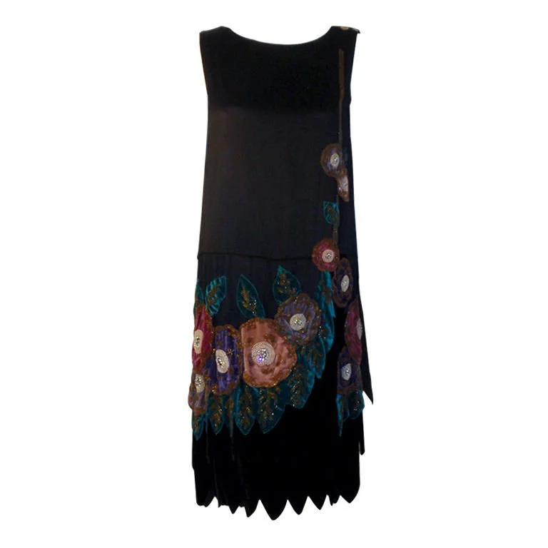 Markdown Madness VINTAGE Circa 1920s Black Beaded & Velvet Dress