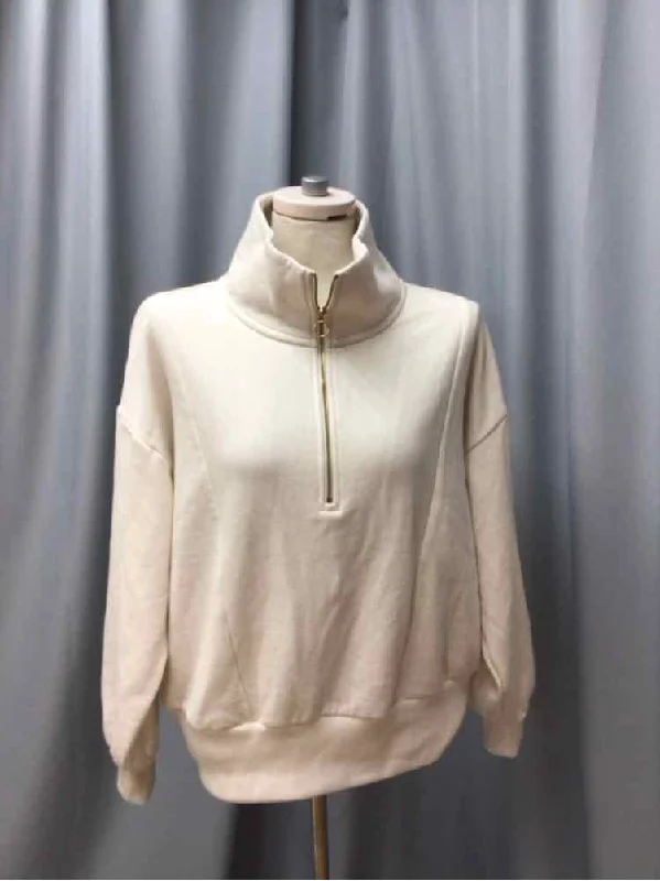 Crazy Deals A NEW DAY SIZE LARGE Ladies TOP