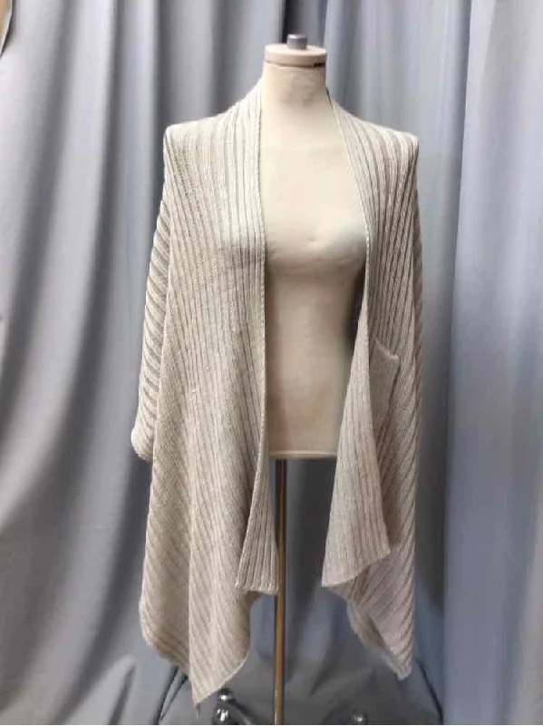 Price Drop CHICOS SIZE LRG/XLRG Ladies TOP