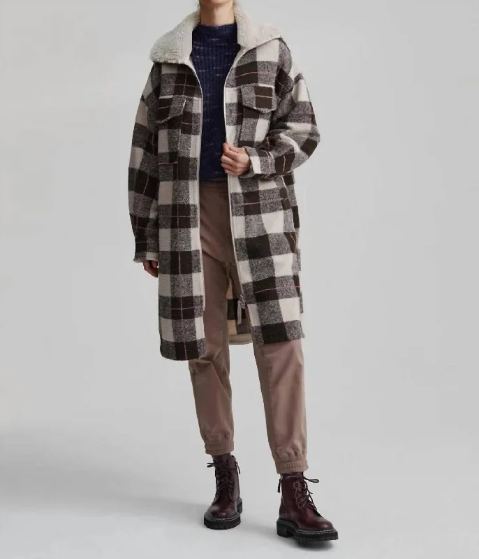 Exclusive Deal Harlow Coat In Brown Plaid