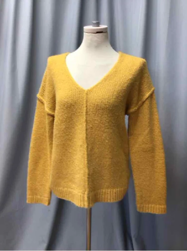 Deep Discounts HEM & THREAD SIZE SMALL Ladies TOP