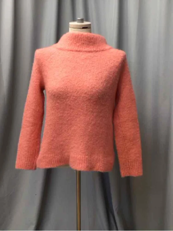 Deal Dash MOTH SIZE SMALL Ladies TOP