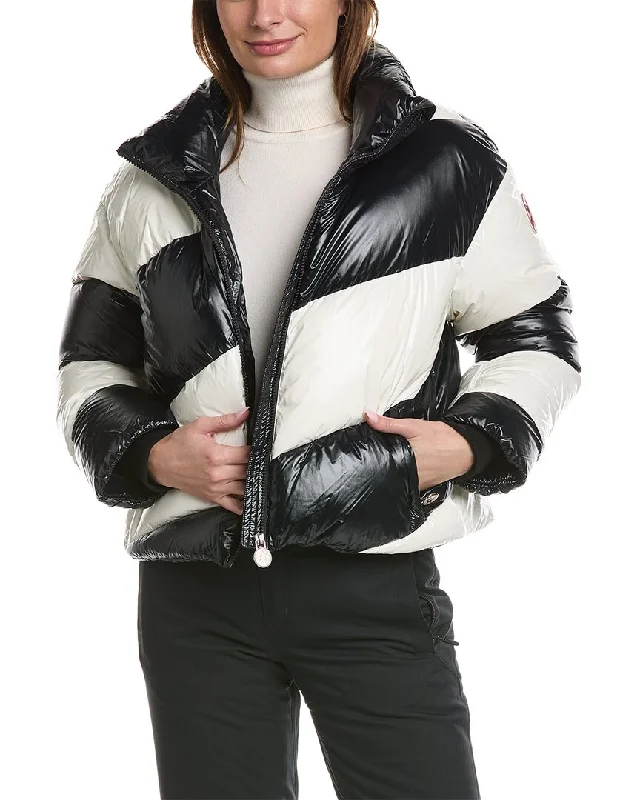 Final Markdown Perfect Moment Super Mojo Down Puffer Jacket