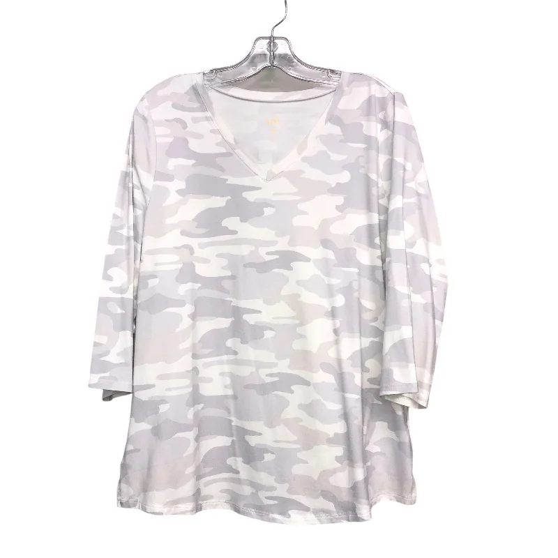 Can't Miss Top Ls Basic By Belle By Kim Gravel In Camouflage Print, Size:M