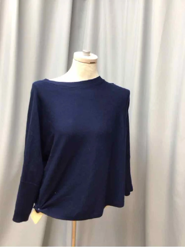 Final Markdown TRUTH SIZE LARGE Ladies TOP