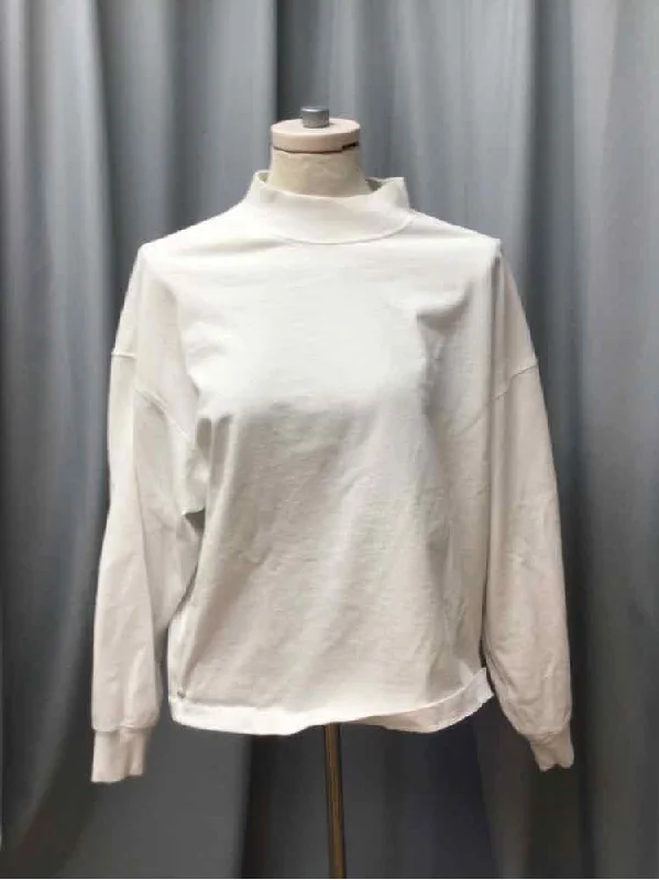 UNIQLO SIZE X LARGE Ladies TOP