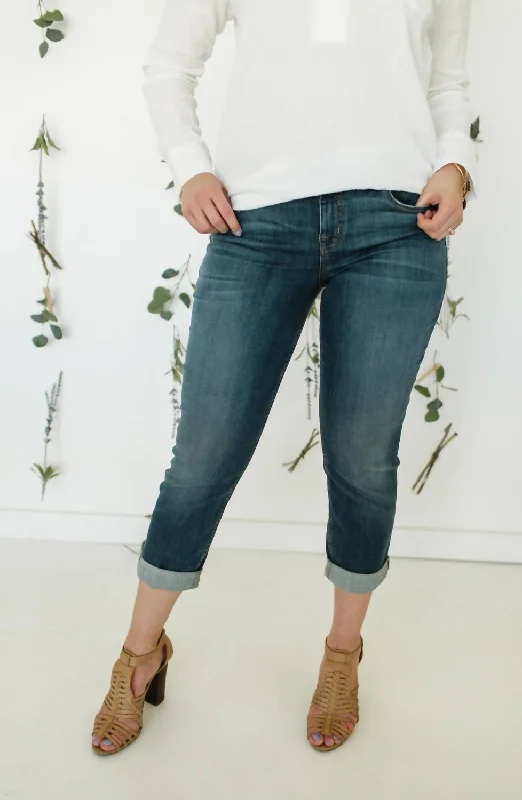 Final Markdown Lily Midrise Skinny Crop Jean In Blue