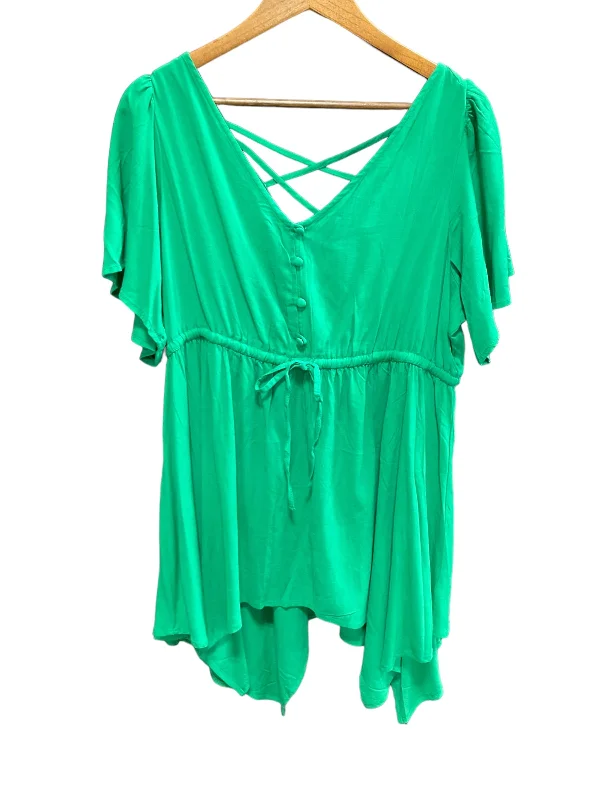 Steals and Deals Green Top Short Sleeve Torrid, Size L